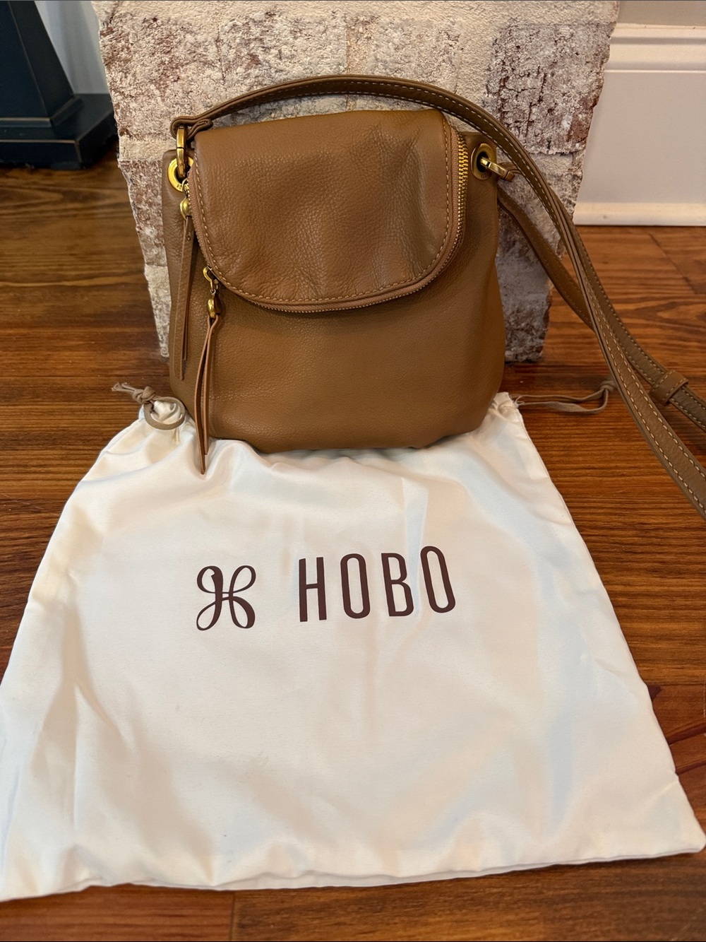 HOBO Fern Zip-Flap Crossbody